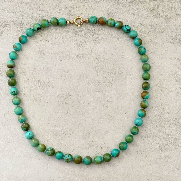 Vintage Genuine Turquoise Polished 8MM Beads 14K Gold Clasp Strand 17" Necklace - Picture 1 of 8